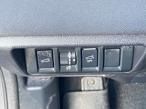 Used 2023 Subaru Outback Premium image 13