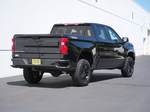 Used 2022 Chevrolet Silverado 1500 LT Trail Boss AWD/4WD image 3