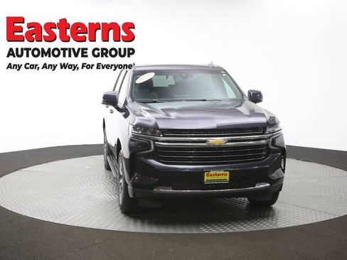 Used 2022 Chevrolet Tahoe LT w/ Luxury Package AWD/4WD image 58