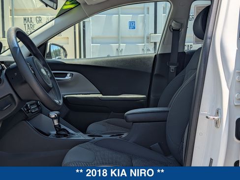 Used 2018 Kia Niro LX FWD image 21