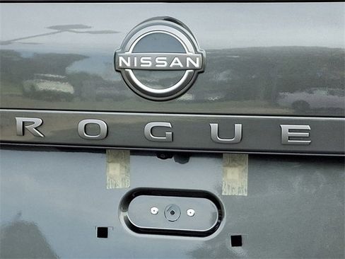 New 2026 Nissan Rogue SV w/ Cold Weather Package image 11