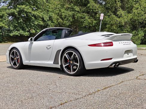 Used 2015 Porsche 911 Carrera S RWD image 5