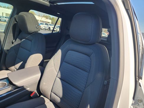 New 2026 Chevrolet Equinox LT AWD/4WD image 21