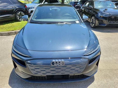 New 2025 Audi A8 L 3.0T image 6