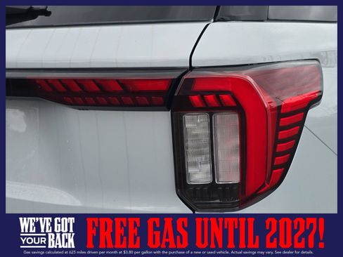 New 2026 Ford Explorer Active w/ Active Comfort Package RWD image 8