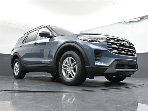 New 2026 Ford Explorer Active image 28
