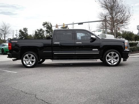 Used 2014 Chevrolet Silverado 1500 High Country w/ High Country Premium Package image 11