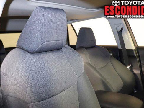 Certified 2019 Toyota RAV4 XLE w/ All Weather Liner Package AWD/4WD image 18