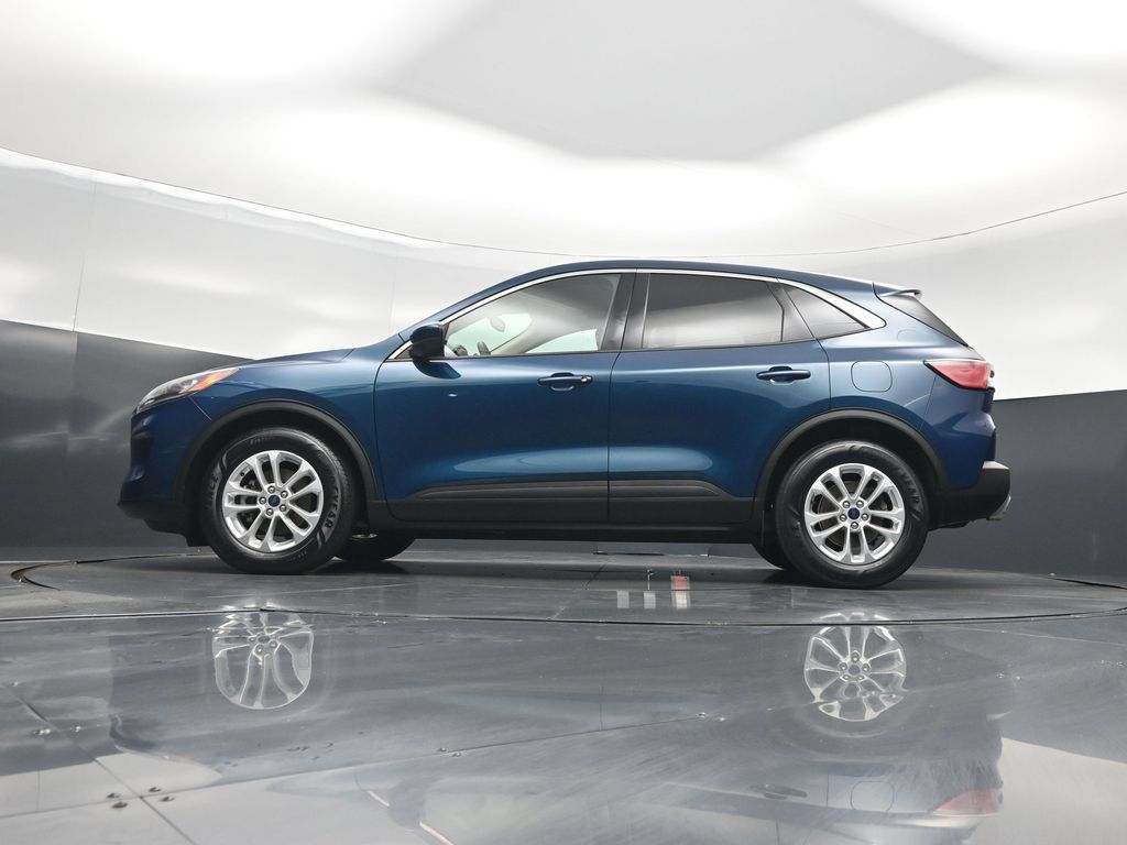 Certified 2020 Ford Escape SE FWD image 8