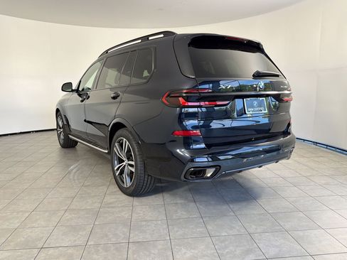 Certified 2026 BMW X7 xDrive40i AWD/4WD image 3