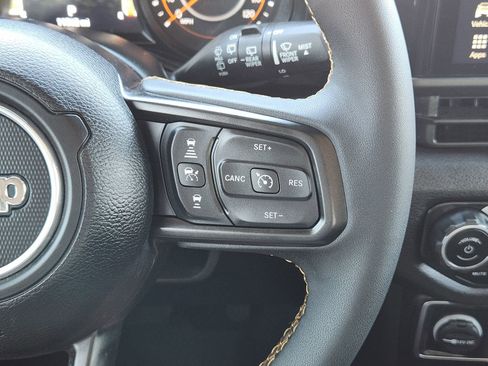 Used 2024 Jeep Wrangler Sport AWD/4WD image 36