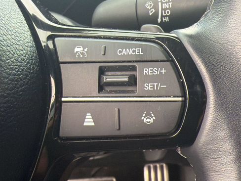 Used 2025 Honda Civic Sport image 18
