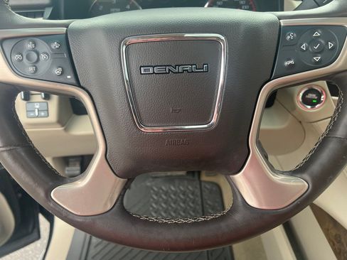 Used 2015 GMC Yukon Denali w/ Open Road Package AWD/4WD image 22