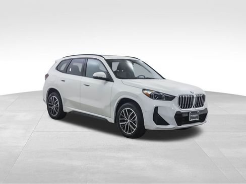 New 2026 BMW X1 xDrive28i w/ Technology Package image 8