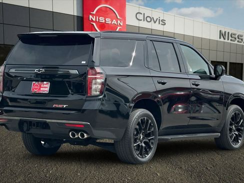 Used 2022 Chevrolet Tahoe RST w/ Sport Performance Package image 3