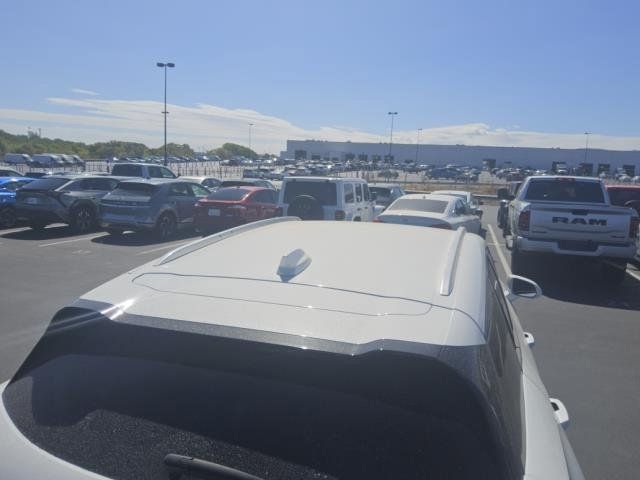 Used 2024 Chevrolet Blazer EV LT AWD/4WD image 20