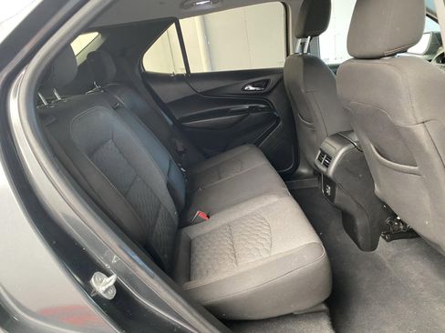 Used 2020 Chevrolet Equinox LT FWD image 12