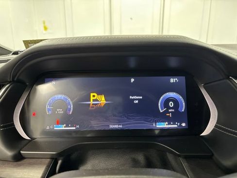 Used 2022 Jeep Grand Cherokee Overland AWD/4WD image 24