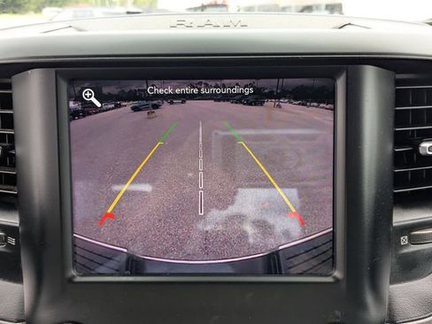 Used 2021 RAM 2500 Tradesman w/ Chrome Appearance Group AWD/4WD image 19