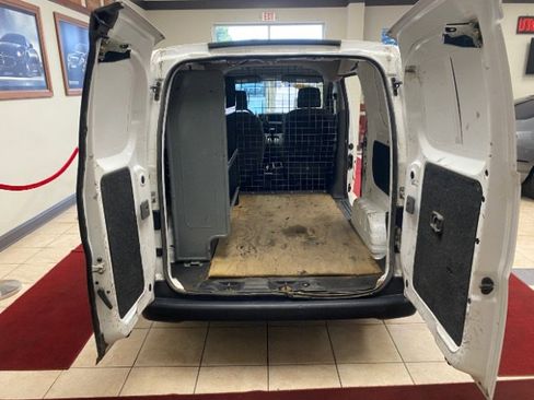 Used 2020 Nissan NV200 S image 15