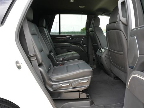 Used 2021 Cadillac Escalade Luxury RWD image 20