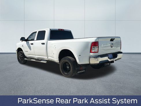 Used 2019 RAM 3500 Tradesman w/ Chrome Appearance Group image 12