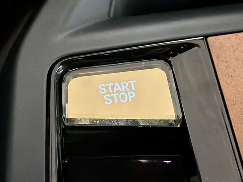 Used 2023 BMW iX M60 w/ Executive Package image 23