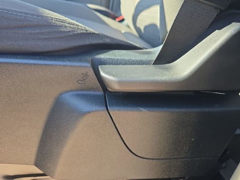 Used 2023 Ford Transit 350 XLT image 30