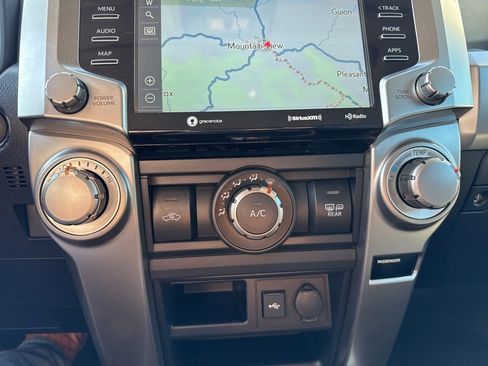 Used 2021 Toyota 4Runner SR5 Premium w/ Moonroof Package image 15