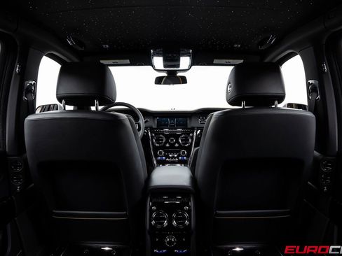 Used 2024 Rolls-Royce Cullinan AWD/4WD image 26