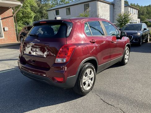 Used 2017 Chevrolet Trax LS FWD image 5