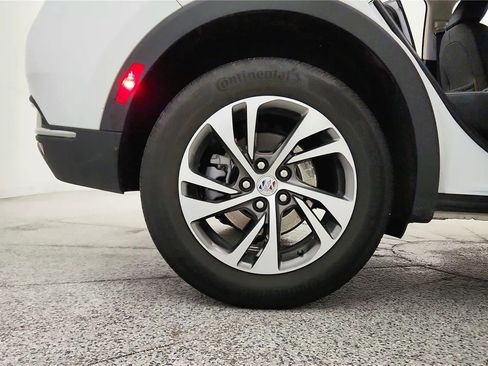Used 2023 Buick Envision Essence AWD/4WD image 13