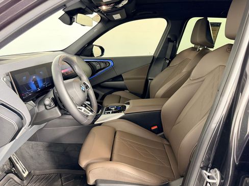 Certified 2025 BMW X3 xDrive30i w/ Premium Package image 5