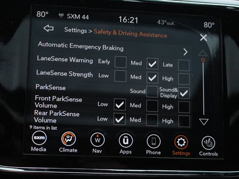 Used 2020 Jeep Grand Cherokee SRT w/ Trailer Tow Group IV image 27