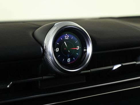 Used 2025 Maserati Grecale Modena image 20