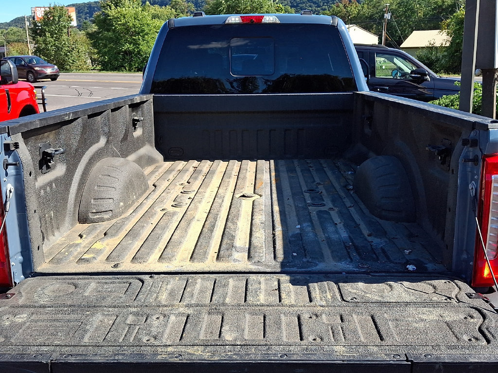 Used 2023 Ford F350 Lariat AWD/4WD image 30