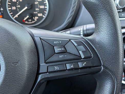 Used 2024 Nissan Sentra S FWD image 34
