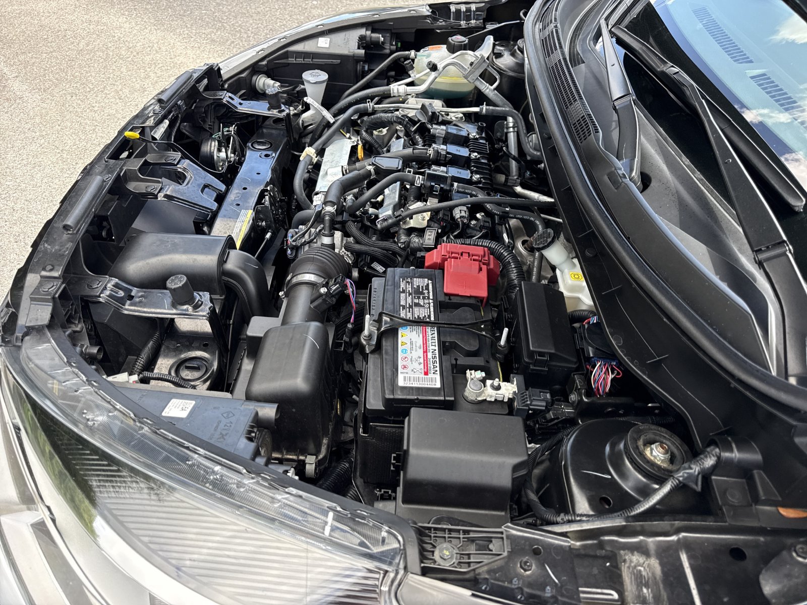 Used 2024 Nissan Kicks S FWD image 31