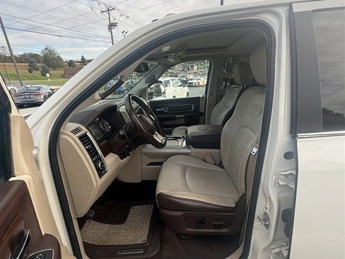 Used 2018 RAM 3500 Laramie Longhorn w/ Longhorn Southfork Package image 9