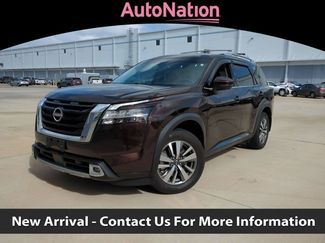 Used 2022 Nissan Pathfinder SL video 1
