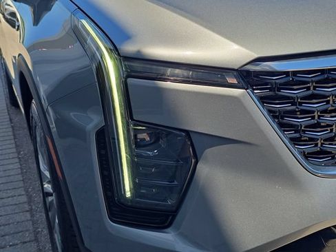 Certified 2024 Cadillac XT4 Premium Luxury AWD/4WD image 10