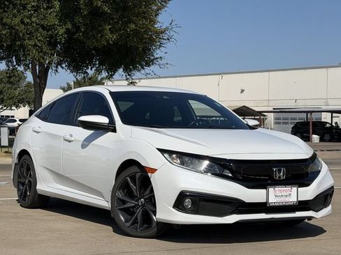 Used 2021 Honda Civic Sport image 2