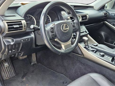 Used 2014 Lexus IS 250 w/ Navigation Package RWD image 8