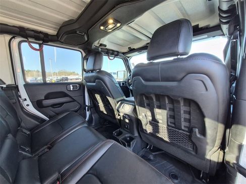 Used 2023 Jeep Gladiator Rubicon w/ LED Lighting Group image 15