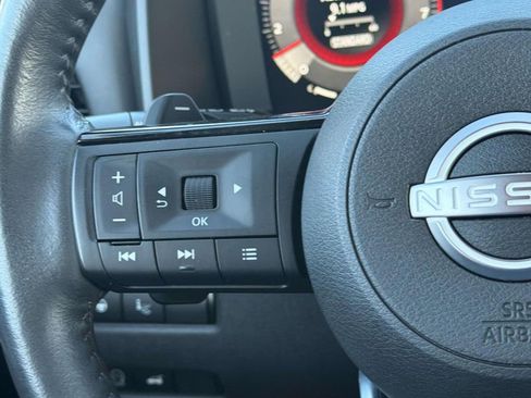 Used 2023 Nissan Rogue Platinum w/ Platinum Premium Package image 12