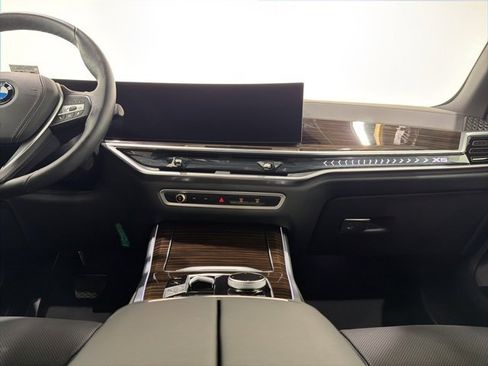 Used 2026 BMW X5 xDrive40i w/ Premium Package image 35