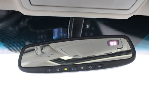 Used 2014 Toyota Avalon XLE Touring FWD image 17