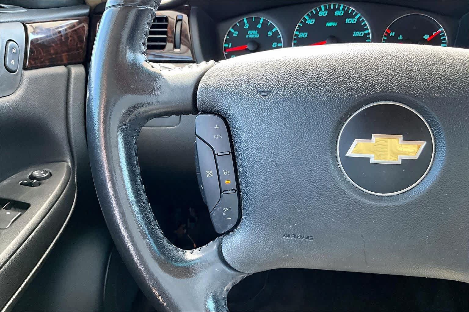 Used 2012 Chevrolet Impala LT FWD image 19