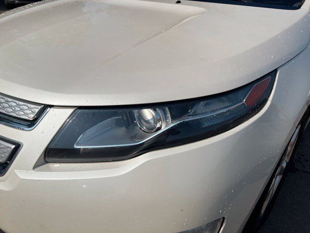 Used 2012 Chevrolet Volt Premium w/ Premium Trim Package FWD image 10