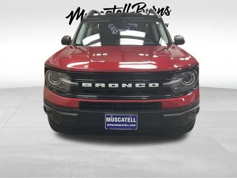 Used 2021 Ford Bronco Sport Outer Banks w/ Outer Banks Package (96D) image 2